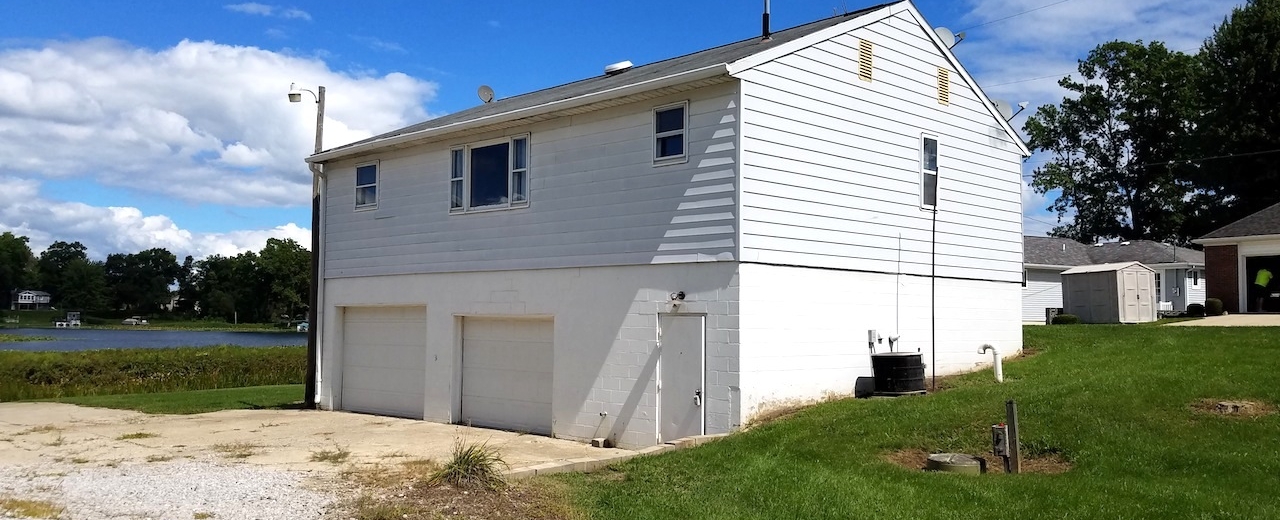 WATERFRONT PROPERTY AUCTION ON BIG LONG LAKE Scheerer McCulloch